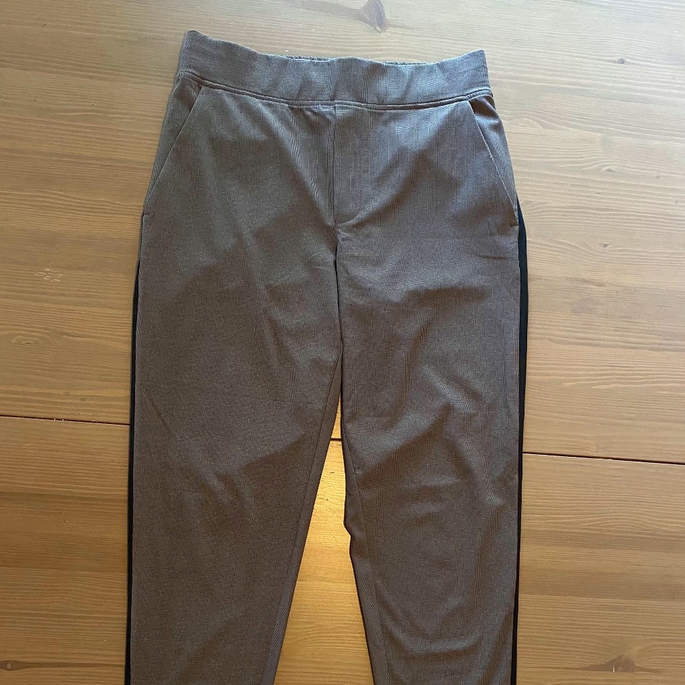 Athleta Brooklyn Ankle Pant brown plaid sz 4